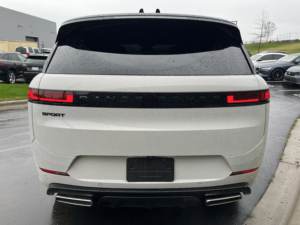 Land Rover Range Rover Sport Dynamic SE 2026 Usado en Buen Estado - Product Image 6