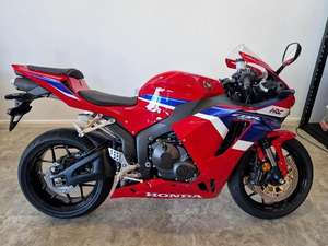 CBR Disponibles de 599cc (Motocicleta) - Product Image 2