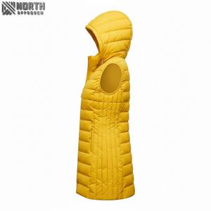 Gilet matelassé/manteau pour femmes Blousons aviateur pour l'hiver Manteaux à fermeture éclair Logo personnalisé Manteau à capuche Veste Mode masculine - Product Image 2