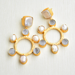 Boucles d'oreilles pendantes en laiton tendance, perles d'exportation, artisanales, semi-précieuses, polies à haute brillance, plaquées or, sans nickel, durables, prêtes à porter - Product Image 5