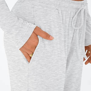 Nouveauté : Ensemble de survêtement pour femme, haut court uni à manches longues, taille personnalisée, polyester/coton de haute qualité, respirant, écologique - Product Image 5
