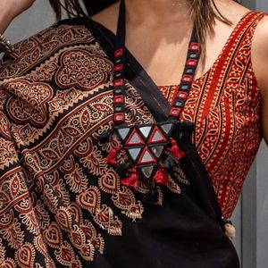 Lehenga Choli indien de style boutique avec imprimé et dentelle Kodi, avec un dupatta exclusif et fantaisie, tendance et très vendu, vêtements pour femmes et filles - Product Image 2