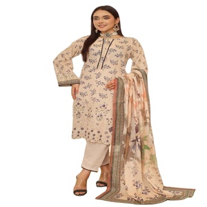 คอลเล็กชั่นสนามหญ้า-ปากีสถานชุด3ชิ้นปักสำหรับผู้หญิงโดย Bin hameed VOL Maya - Product Image 1