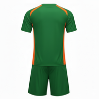 Uniformes de Fútbol Personalizados al por Mayor OEM 2026, Conjuntos de Fútbol Profesionales para Adultos, Tela Transpirable de Secado Rápido de Alta Calidad, Pantalones Cortos