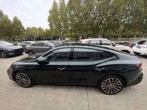 MG7 Ultimate 2025 en stock – Voiture essence exportée du Japon, noir/gris, 5 places, autonomie NEDC 601-700 km, édition intelligente - Product Image 2