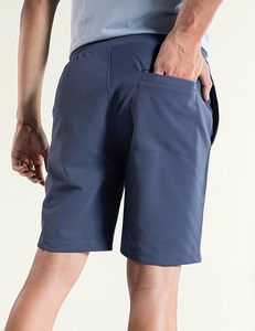 Short pour homme en polyester vente en gros short unisexe respirant sur mesure OEM pour homme 2024 poches latérales zippées en tissu extensible - Product Image 5