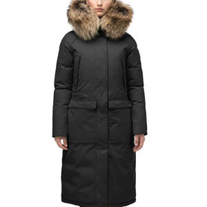 Service OEM Dernière conception Parka court à capuche noir pour femmes Veste bouffante et veste d'hiver matelassée tricotée respirante - Product Image 1