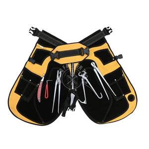 Kit professionnel de maréchal-ferrant avec tablier jaune de sécurité, aimant à clous, pince à sabots, tire-clous, couteau à boucle et outil de polissage - Product Image 2