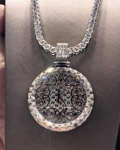 Haute Qualité Nom Personnalisé Pendentif VVS Moissanite Diamant Deux Tons Argent Or Hip Hop Glacé Charmes Haut Lustre Brillant Brillant! - Product Image 2