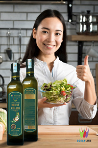 Huile de graines de camélia jaune clair de qualité supérieure 100% pure biologique du Vietnam pour le processus d'extraction sans chaleur de la transformation des aliments - Product Image 2