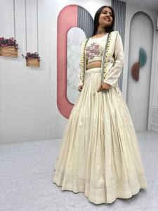 Nouvelle collection de 3 pièces de style indien pakistanais traditionnel pour femmes, prêt-à-porter, longueur au sol, Lehenga Choli de haute qualité pour les fêtes - Product Image 4