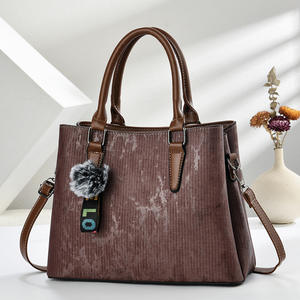 2025新款女式手提包时尚大容量潮流质感单肩/斜挎/手提包 - Product Image 6