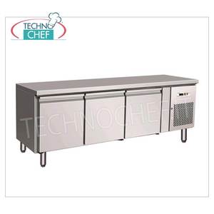 Équipement de réfrigération pour cuisine commerciale Forcar G-UGN3100TN, comptoir à 3 portes avec température -2/+8°C, 262 L, ventilé, modèle - Product Image 2