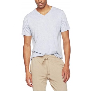 T-shirt pour homme à col en V, manches courtes, gris clair, jersey de coton, coupe décontractée, couleur unie, respirant - Product Image 3