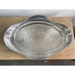 Bandeja de servicio de acero inoxidable con superficie pulida para cocinas modernas y requisitos de servicio versátiles en cualquier evento - Product Image 2