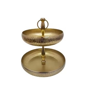 แท่นวางเค้กอลูมิเนียมหล่อ2ชั้นพร้อมอุปกรณ์วางเค้กผลไม้อลูมิเนียมชุบทองแดงและนิกเกิลจากอินเดีย - Product Image 1