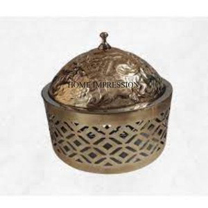 Venta caliente Nuevo patrón Llegada Base de acabado antiguo de cobre con plato de frotamiento de textura martillada de metal resistente chapado en oro - Product Image 6