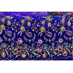 Tissu en coton perlé fait à la main avec des motifs élégants Tissu de luxe pour robes de mariée et vêtements de cérémonie à vendre - Product Image 3