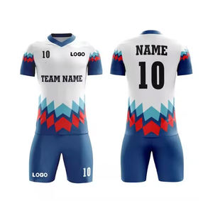 Uniforme de fútbol multicolor de última llegada OEM ODM impresión personalizada 100% tela de poliéster ropa de entrenamiento transpirable camiseta de fútbol - Product Image 1