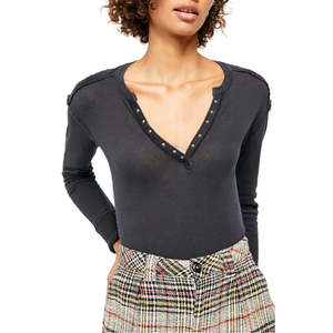 Magliette in maglia color antracite da donna Free People, taglia piccola, modello Military Mix Henley Combo - Product Image 1