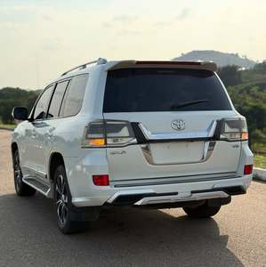 TO-YO-TAA Landcruiser GX.R USADO 2025 - Product Image 3