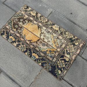 Alfombra de 1.6x2.8 pies, Alfombra Turca Vintage Pequeña, Alfombra de Lana Azul - Product Image 4