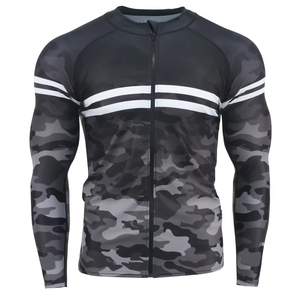 Fabricante Profesional de Camisetas de Protección Solar para Hombre, Hechas con Material Elástico de Alta Calidad, Antibacterianas, de Secado Rápido y Protección UV - Product Image 2