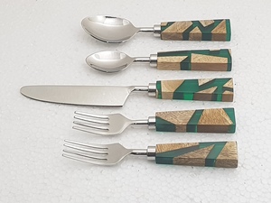 Amazing Hot Selling Design Best Reasonable Prices Direct From Indian Manufacturer Resin & Stainless Steel Flatware Set - Product Image 4