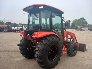 รถแทรกเตอร์ Bad Boy 5055CH ขับเคลื่อน 4 ล้อ 70 แรงม้า พร้อมมอเตอร์และปั๊ม - Product Image 5