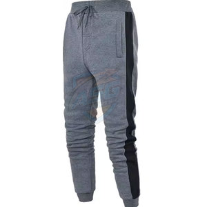 ชุดวอร์มผู้ชายคุณภาพพรีเมียมน้ำหนักเบาสำหรับขายส่ง เสื้อผ้าสำหรับออกกำลังกาย ชุดวอร์มผู้ชาย - Product Image 3