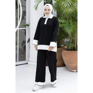 Tricot Détail Bouton Avant Ensemble 2 Pièces Noir - Product Image 2