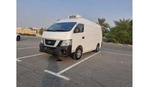 Autobús Nissan NV350 Usado Barato, 2022, R20, Asientos de Cuero, Aire Acondicionado, Tracción en las Cuatro Ruedas, Volante a la Izquierda, 3 Plazas, Euro 5, 100% en Perfecto Estado - Product Image 3
