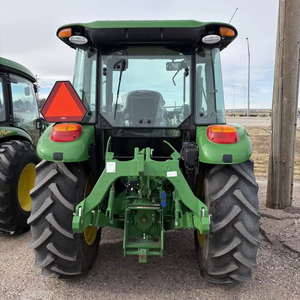 Tracteur utilitaire compact JOHNN DEERRE 5060E 2023, fonctionnalités avancées, durabilité, composants essentiels pour l'agriculture, y compris le moteur et la boîte de vitesses - Product Image 6