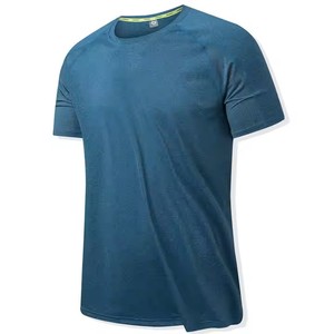 T-shirts pour hommes de haute qualité, col rond, coupe régulière, tissu en toile de polyester/coton, séchage rapide, respirant, logo personnalisé - Product Image 2