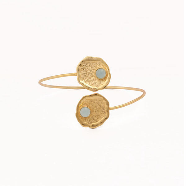 สีเขียวน้ำทะเล