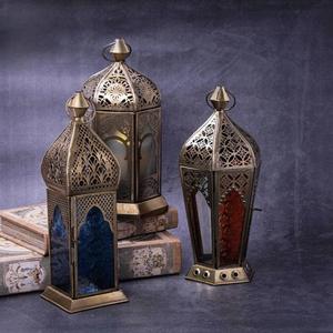 Lanternes décoratives de style marocain en laiton antique, en verre coloré, pour le sol et à suspendre, pour le Ramadan et Noël 2026 - Product Image 3