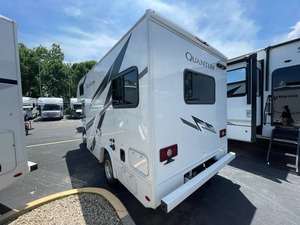 รถบ้านเคลื่อนที่รุ่นใหม่ล่าสุด ปี 2026 T-H-O-R RV M-O-T-O-R C-O-A-C-H QUANTUM LC19 - Product Image 6