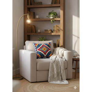Housses de coussin de canapé modernes en chenille tissées à la main par Coral Weavers avec fermeture éclair et motifs géométriques personnalisés pour la maison et l'hôtellerie - Product Image 2