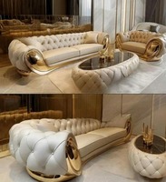 Neues Vision Luxus-Chesterfield-Sofa |   Getuftetes Samtsofa mit goldenen Akzentfüßen |   Moderner Stil Langlebige 100% Zedernholz Wohndekoration