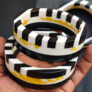 Kaimei 2025 HUSSAIN CRAFTS joyería de moda de boda respetuosa con el medio ambiente para mujeres Hip Hop resina acrílica Retro teñido ancho Irregular - Product Image 1