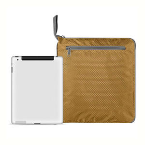 Nouveau design de sac de sport avec logo personnalisé pour femmes et hommes sac de sport de voyage décontracté avec fermeture à glissière disponible en stock - Product Image 3