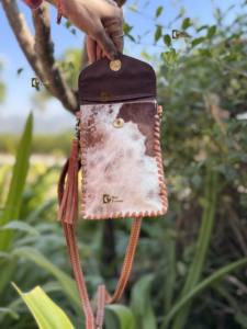 Sac à main pour téléphone en vente chaude, sac à main en cuir véritable de vache, cuir sculpté à la main, franges, petit sac, pochette, sac de créateur - Product Image 5