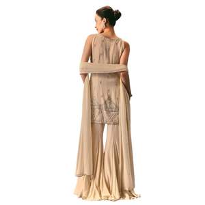 Juego de Kurta Sharara bordado a mano OffWhite con Dupatta para recepción de bodas nupciales, ropa festiva para ocasiones de fiesta - Product Image 5