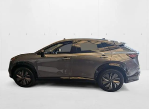 SUV de Nueva Energía 2025, Tracción Delantera, Interior de Cuero Oscuro, Vehículo Familiar Eléctrico de Alta Potencia, Batería de 70-90 kWh, Carga Rápida, Autonomía Superior a 700 km, 200-250 kW - Product Image 2