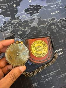 100 année calandre citation laiton Premium nautique boussole en laiton avec chaîne en cuir en cadeau fait main Antique - Product Image 3