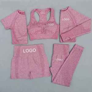 Ensemble de yoga personnalisé Top court de yoga pour femmes avec leggings Ensembles de yoga sans couture pour le fitness - Product Image 2