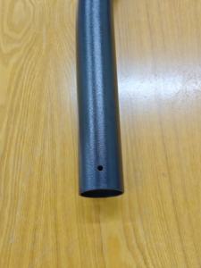 Componente de Tubo de Acero Mecanizado por CNC Industrial, Carcasa con Recubrimiento en Polvo, Columna para Uso en Equipos, Seiki Innovations, Hecho en Vietnam - Product Image 3