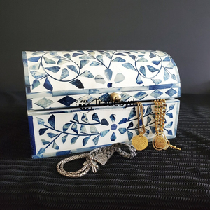 Boîte à bijoux artisanale en incrustation d'os Rangement décoratif de luxe pour la maison et les cadeaux Tradebyd - Product Image 1