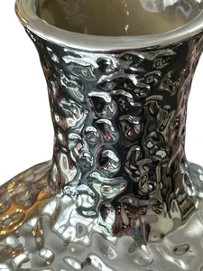 Vase à fleurs en fer forgé artisanal, design côtier écologique pour la décoration intérieure moderne - Product Image 3