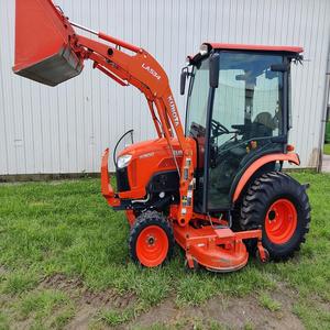 Tractor B2650 de Primera Calidad Disponible Ahora, Compre con Entrega Rápida, Rendimiento Confiable para Trabajos Agrícolas y Tareas Pesadas - Product Image 3